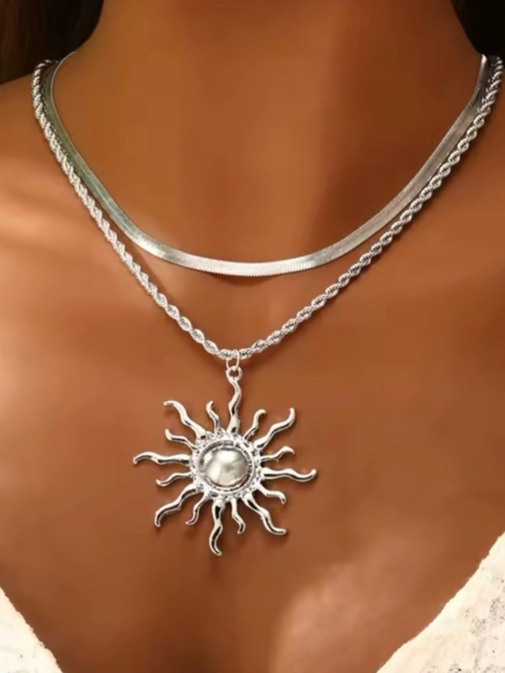 New Silver Sun Pendant Necklace - Picture 3 of 3